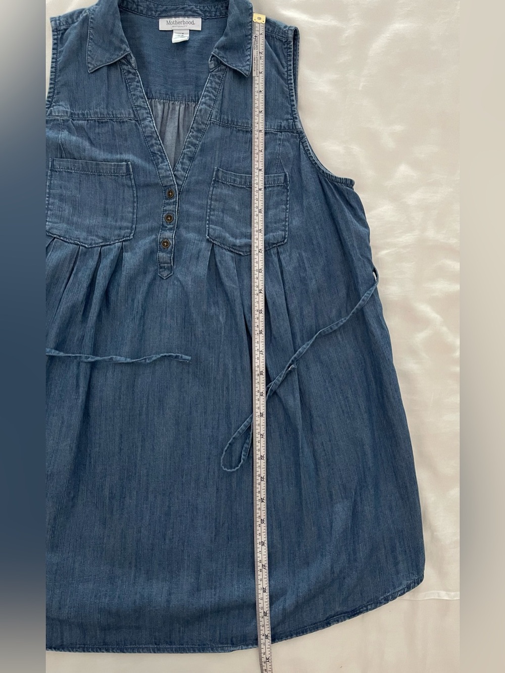 Motherhood Maternity Sleeveless Lightweight Blue Denim Pleated Too Sz. M - Picture 9 of 9